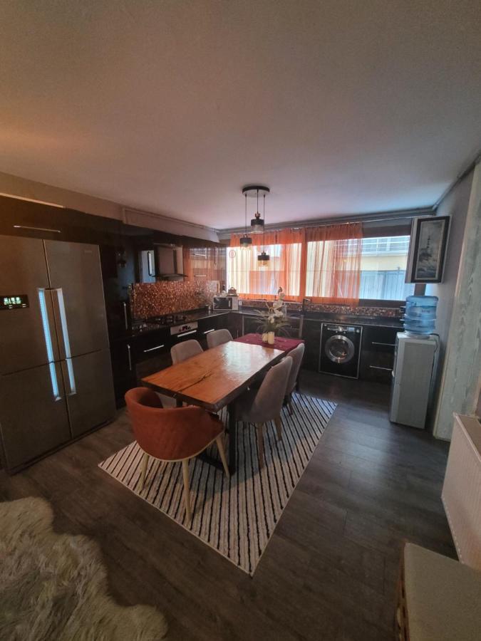 Appartement Hayat Apartman à İzmir Extérieur photo