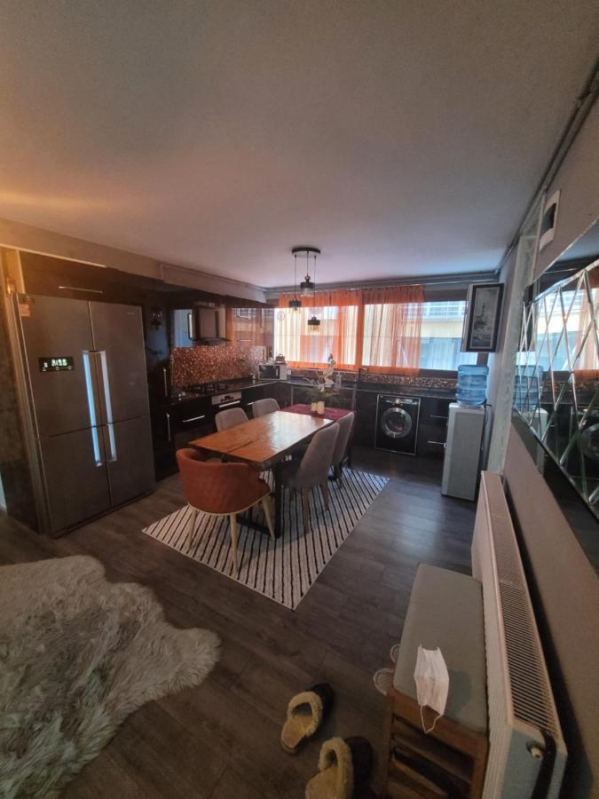 Appartement Hayat Apartman à İzmir Extérieur photo